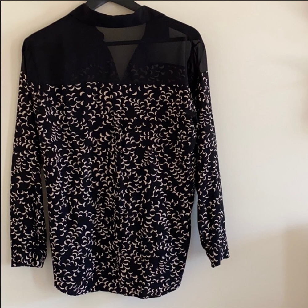Two By Vince Camuto siz Small blouse